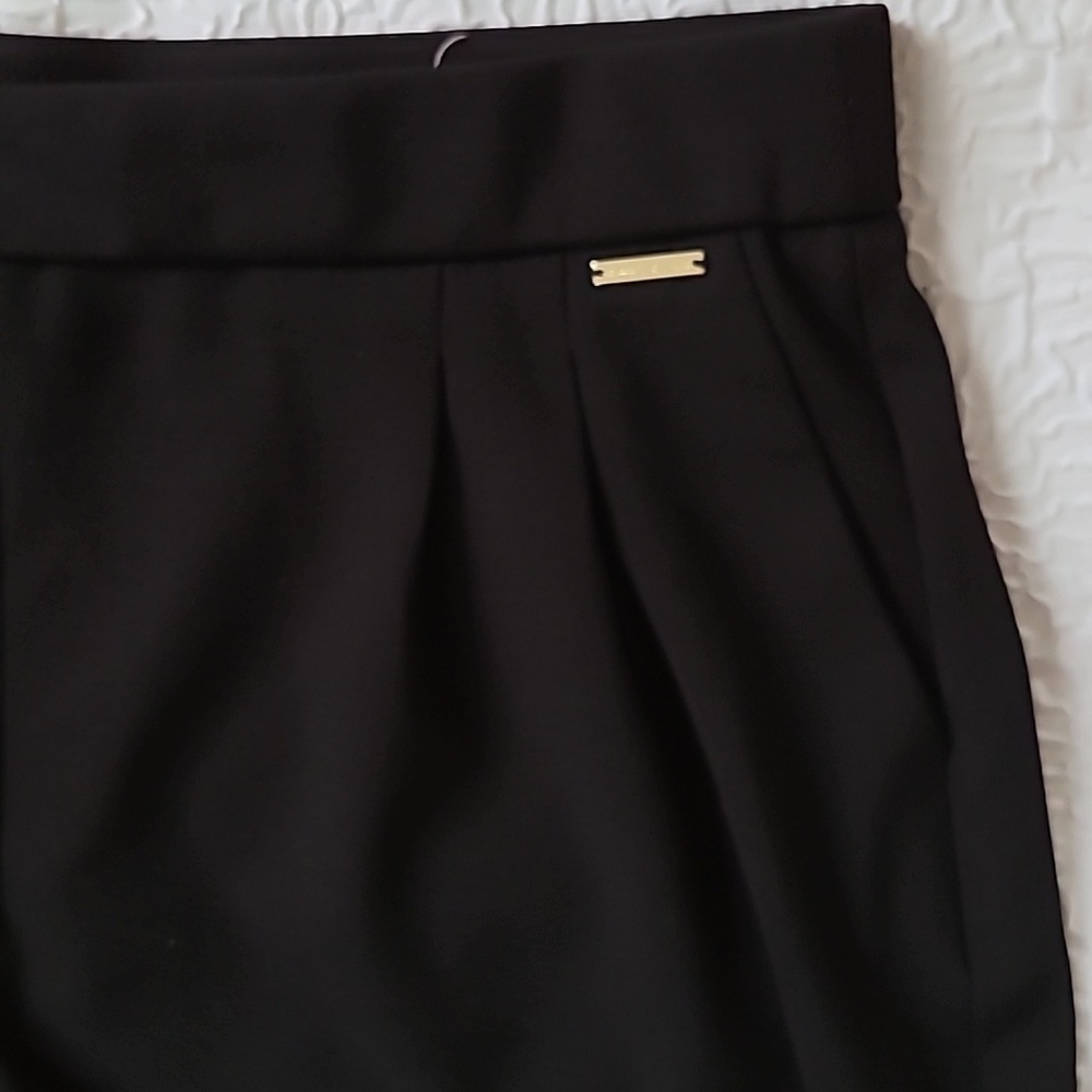Ann Klein Black Pleaded Wide Leg Highwaist Pull On Ankle Pants, Size M - Picture 14 of 16